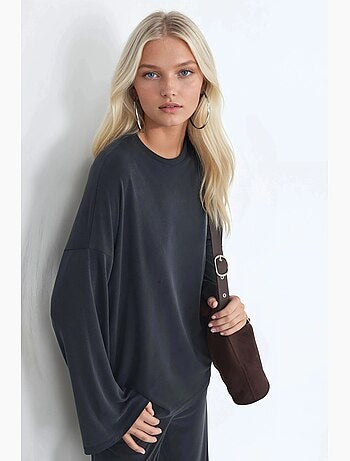 Blouse met lange mouwen, ronde hals en ontspannen pasvorm busem