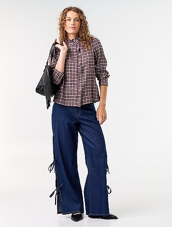 Blouse met opstaande kraag en ruches