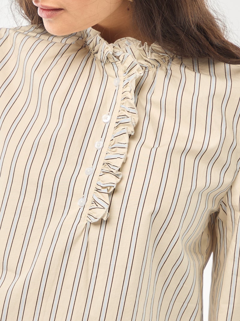 Blouse met ruches aan de kraag en de sluiting Wit - Kiabi