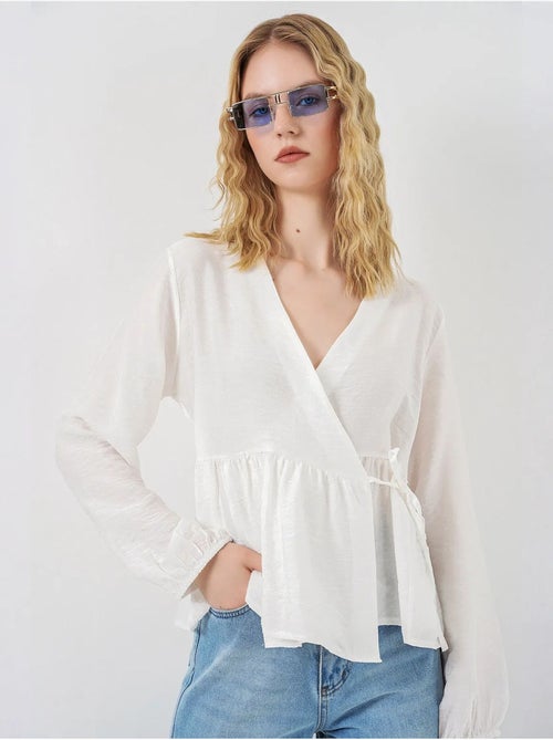 Blouse portefeuille en crêpe à col en v et détail nœud bdart - Kiabi