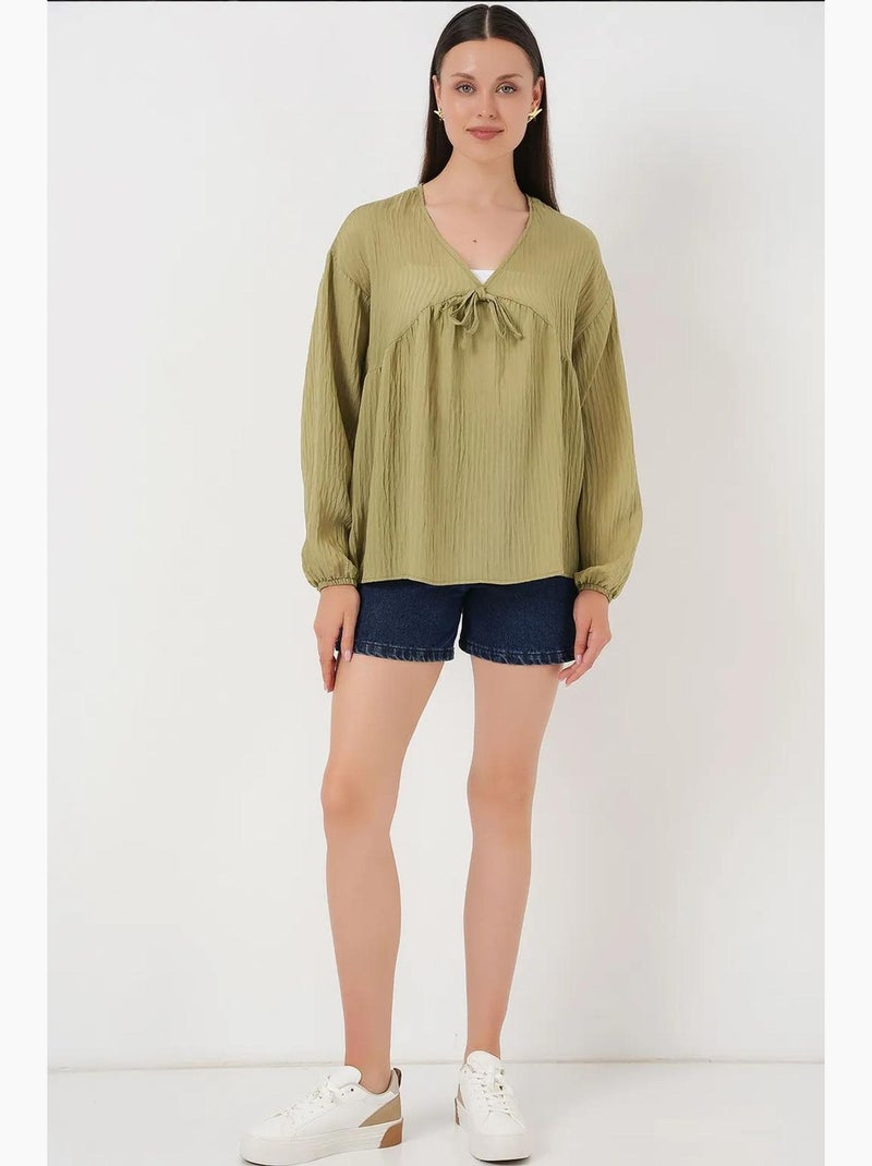 Blouse structuur seersucker v-hals met strik bdart Kakigroen - Kiabi