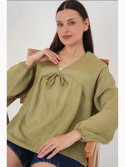 Blouse structuur seersucker v-hals met strik bdart - Kiabi