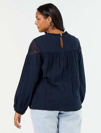 Blouse uni en gaze de coton et dentelle