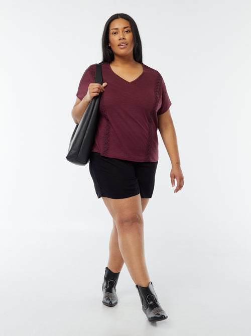 Blouse van crêpe-achtige stof met borduursel - Kiabi