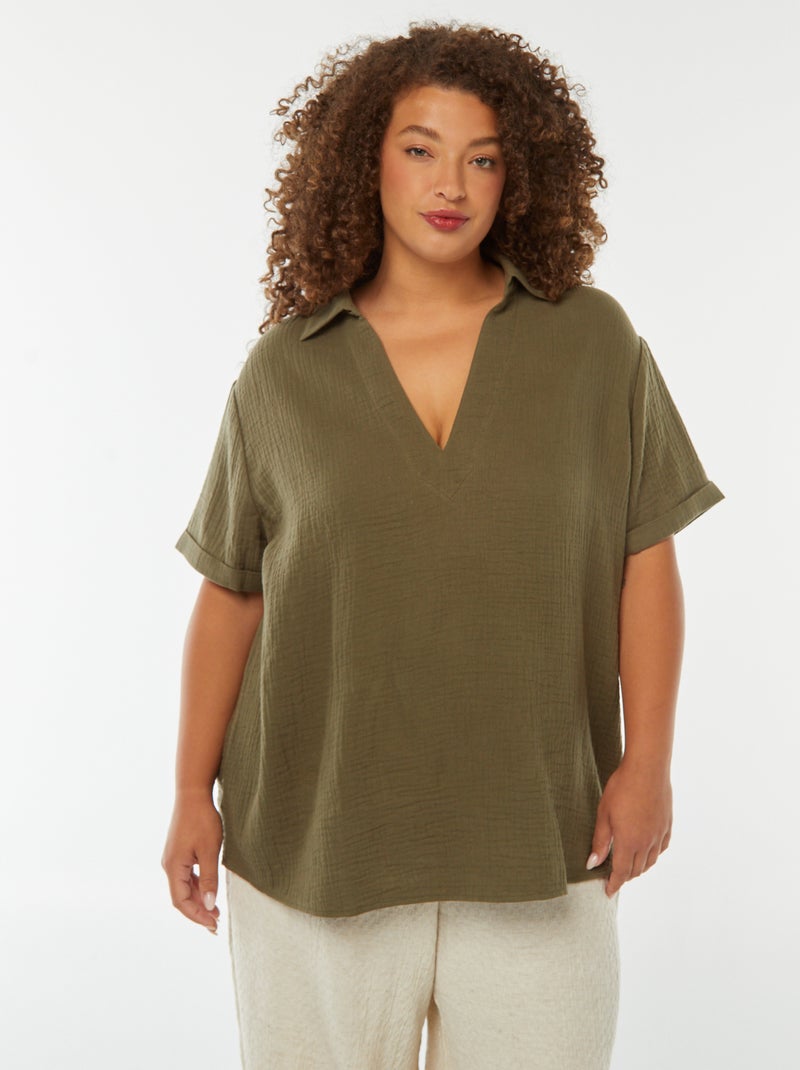 Blouse van zachte, luchtige katoen met polokraagje Kaki - Kiabi