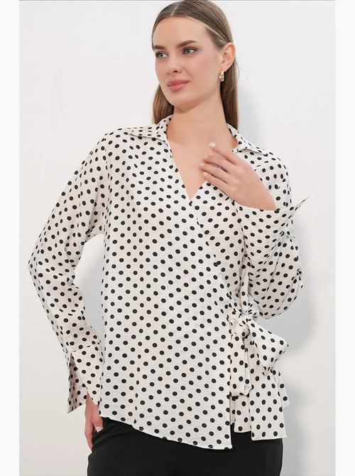 Blouse viscose nylon bdart - Kiabi Blouse viscose nylon bdart - Kiabi