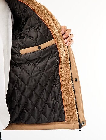 Blouson a capuche effet moutonné