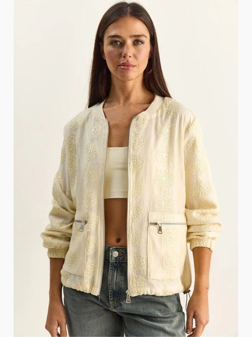 Blouson bomber à broderie florale lucci - Kiabi Blouson bomber à broderie florale lucci - Kiabi