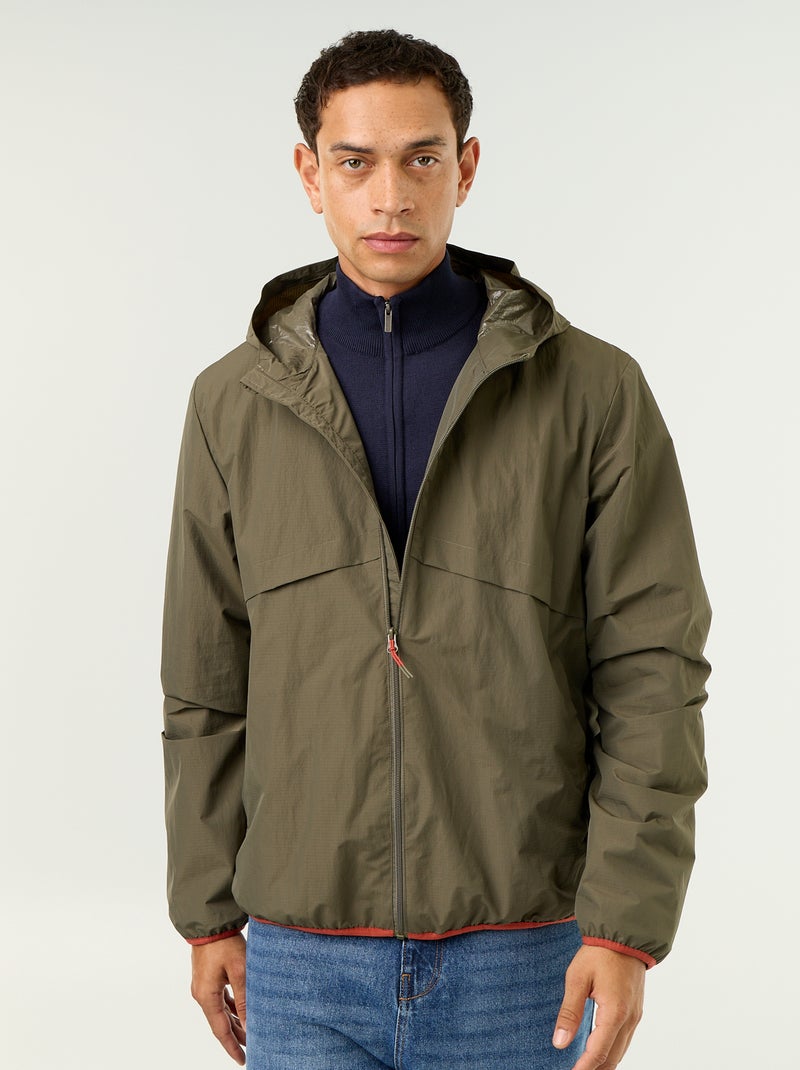 Blouson coupe-vent à capuche déperlant Kaki - Kiabi