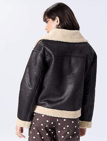Blouson court avec col effet moutonné