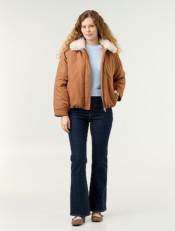 Blouson court avec col effet moutonné
