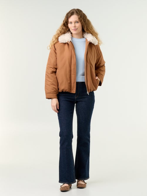 Blouson court avec col effet moutonné - Kiabi
