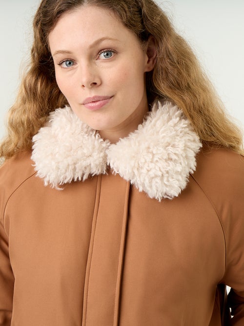 Blouson court avec col effet moutonné - Kiabi
