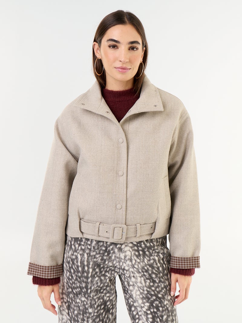 Blouson court effet lainage avec ceinture intégrée Beige - Kiabi