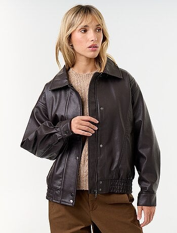 Blouson en faux cuir oversize avec col en fourrure amovible