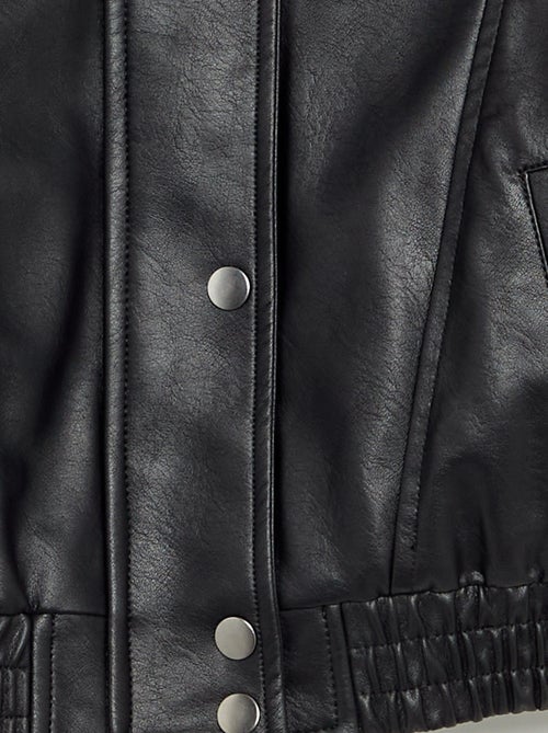 Blouson en simili avec col amovible en fourrure - Kiabi