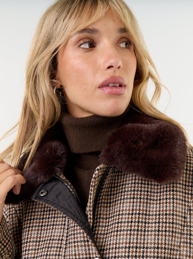 Blouson esprit lainage oversize avec col en fourrure amovible Beige - Kiabi