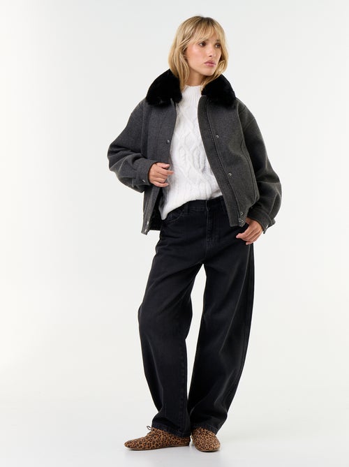 Blouson esprit lainage oversize avec col en fourrure amovible - Kiabi Blouson esprit lainage oversize avec col en fourrure amovible - Kiabi