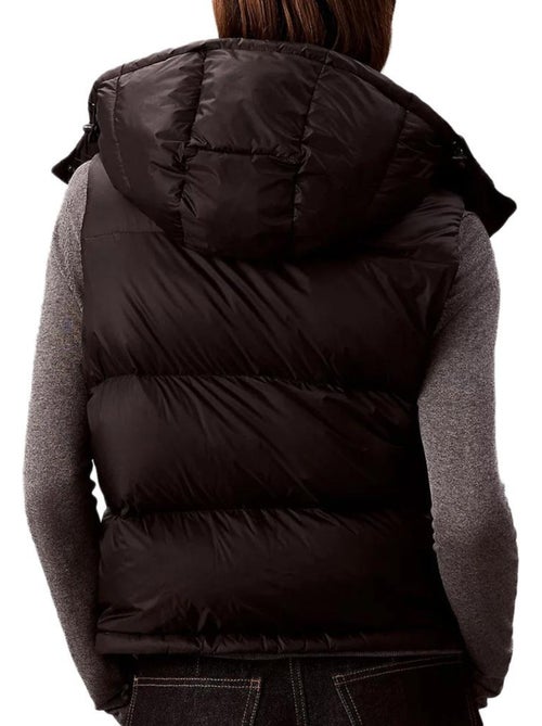 Blouson Sans Manches Femme Calvin Klein Jeans - Kiabi Blouson Sans Manches Femme Calvin Klein Jeans - Kiabi