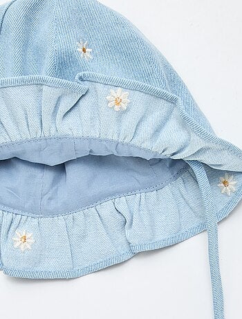 Bob en jean brodé à fleurs