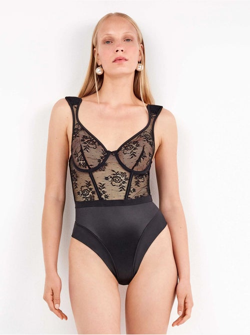 Body dentelle partout épaulettes - Kiabi