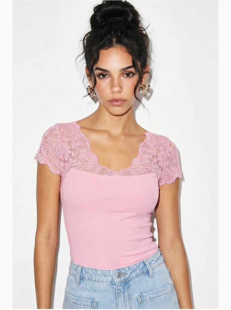 Body en dentelle à col v et manches courtes lucci Rose clair - Kiabi
