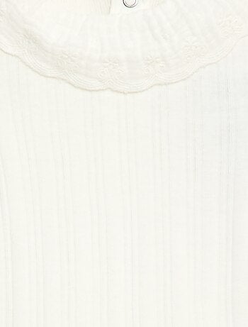 Body met lange mouwen van ribtricot en sierlijke kraag