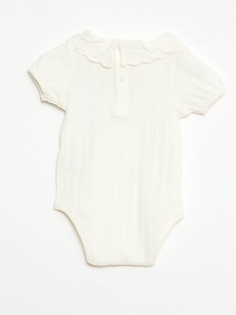 Body met lange mouwen van ribtricot en sierlijke kraag Wit - Kiabi
