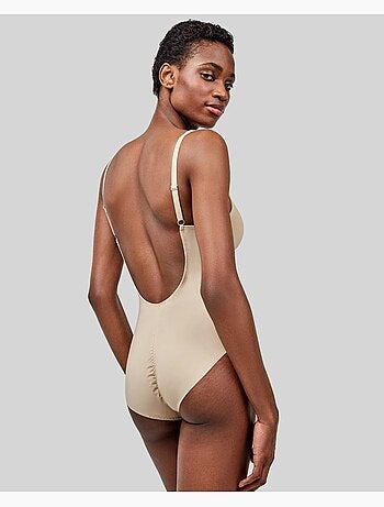 Body met open rug