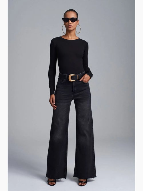Body met ronde hals aansluitend jersey dilvin - Kiabi Body met ronde hals aansluitend jersey dilvin - Kiabi