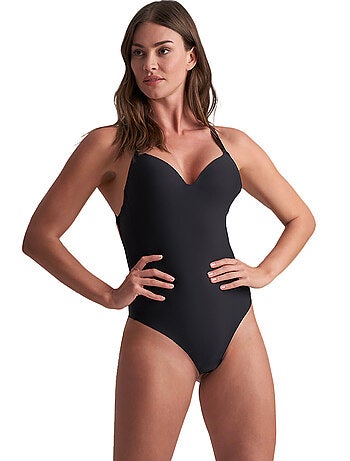 Body string préformé à dos bas shapewear