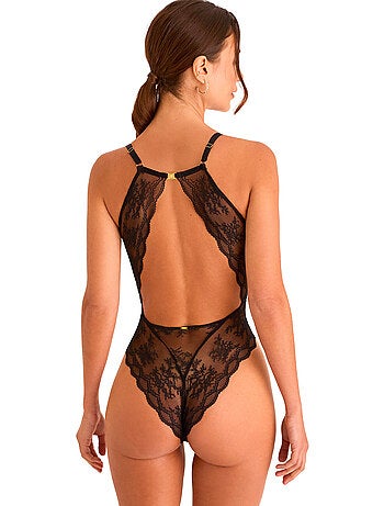 Body string sans armatures manuela
