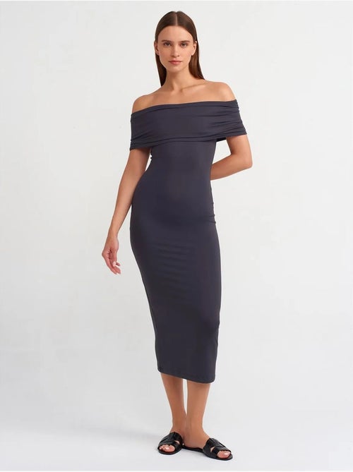 Bodycon midi-jurk met blote schouders dilvin - Kiabi Bodycon midi-jurk met blote schouders dilvin - Kiabi