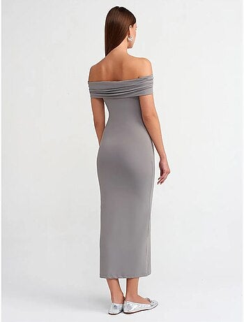 Bodycon midi-jurk met blote schouders dilvin