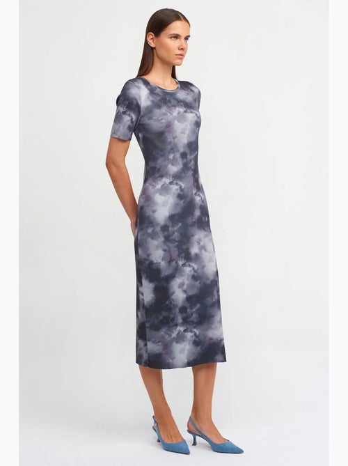 Bodycon midi-jurk met tie-dyeprint dilvin - Kiabi Bodycon midi-jurk met tie-dyeprint dilvin - Kiabi