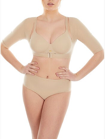 Boléro modelant pour bras curves
