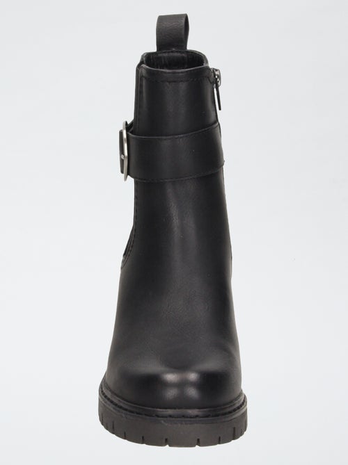 Boots avec semelle crantée - Kiabi