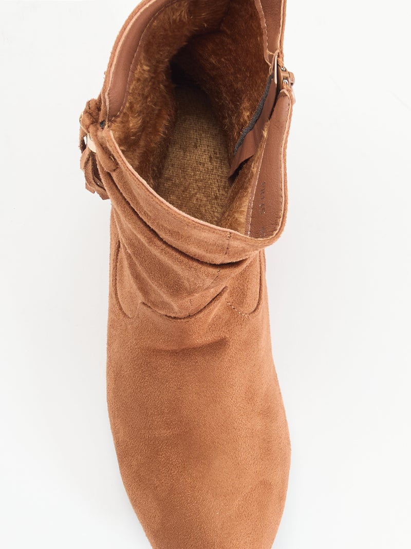 Boots en suédine Marron - Kiabi