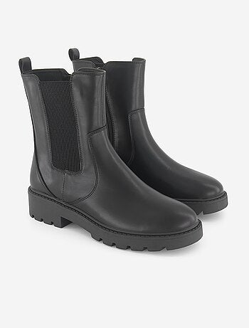 Boots met platte hakken