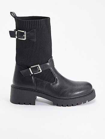 Boots met sok-effect van imitatieleer en gesp