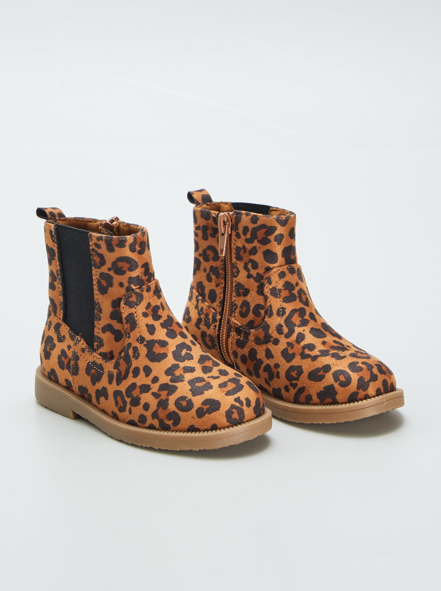 Boots modele Chelsea leopard