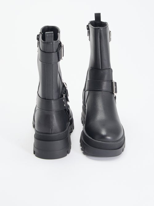 Boots motarde avec sangles fantaisies - Kiabi Boots motarde avec sangles fantaisies - Kiabi