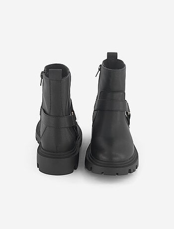 Boots van imitatieleer met fantasierijke bandjes