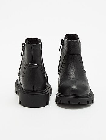Boots van imitatieleer