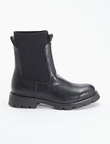 Boots van imitatieleer