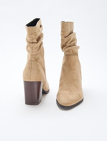 Boots van suèdine met geplooid effect