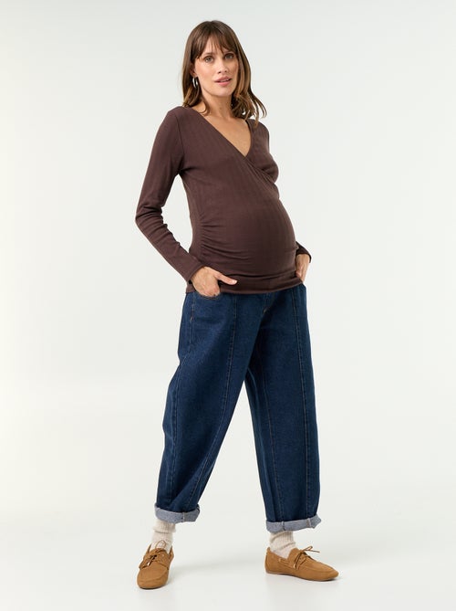 Borstvoeding T-shirt met cache-coeurhals - Kiabi Borstvoeding T-shirt met cache-coeurhals - Kiabi