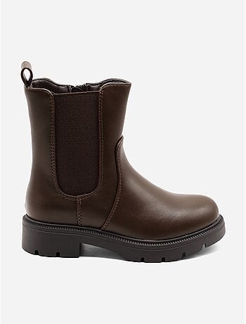Bottines à semelles crantées
