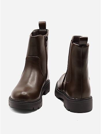 Bottines à semelles crantées