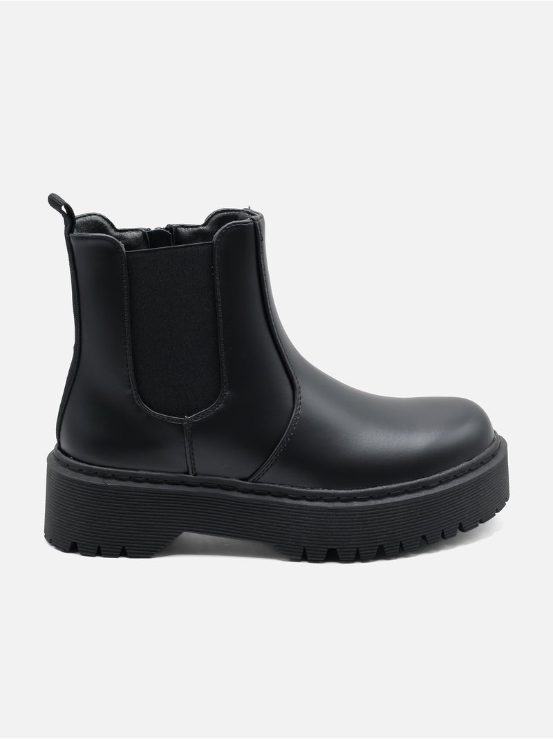 Bottines à semelles crantées Noir mat - Kiabi